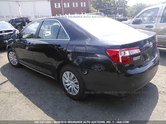 4T1BF1FK0DU695614 - 2013 TOYOTA CAMRY L/SE/LE/XLE 黑色 照片 3