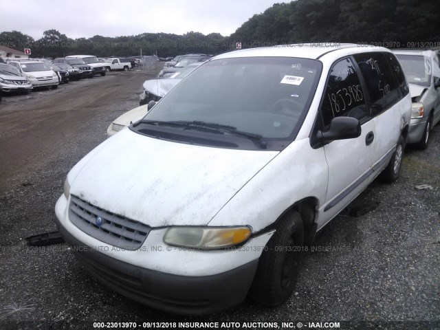2P4FP2530XR255926 - 1999 PLYMOUTH VOYAGER WHITE photo 2