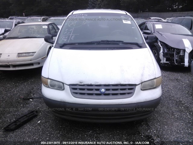 2P4FP2530XR255926 - 1999 PLYMOUTH VOYAGER WHITE photo 6