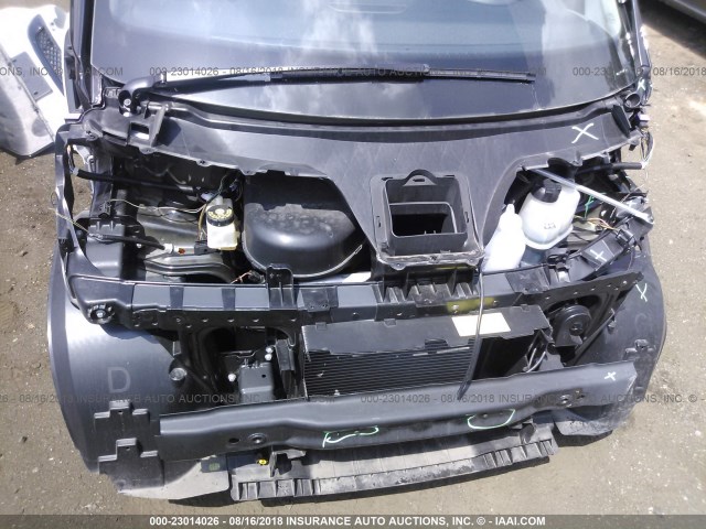 WMEEJ3BA7BK477852 - 2011 SMART FORTWO PURE/PASSION WHITE photo 10