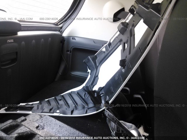 WMEEJ3BA7BK477852 - 2011 SMART FORTWO PURE/PASSION WHITE photo 8