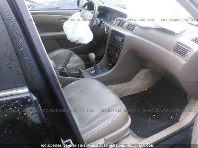 JT2BF22K710298106 - 2001 TOYOTA CAMRY CE/LE/XLE 黑色 照片 5