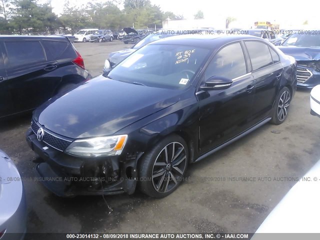 3VW5A7AJXCM373726 - 2012 VOLKSWAGEN JETTA GLI BLACK photo 2