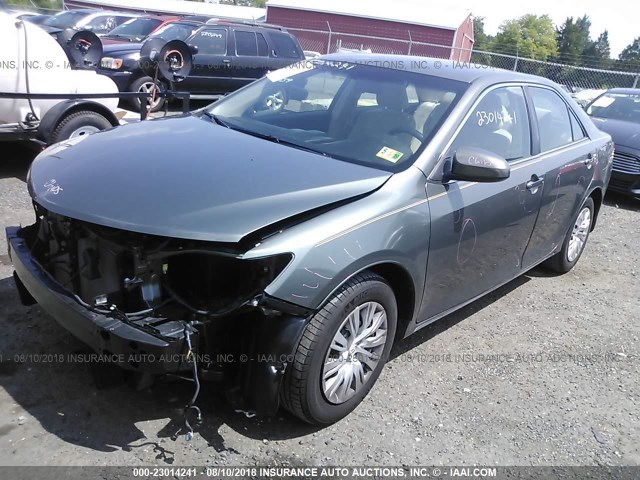 4T4BF1FK1ER397483 - 2014 TOYOTA CAMRY L/SE/LE/XLE Yaşıl foto 2