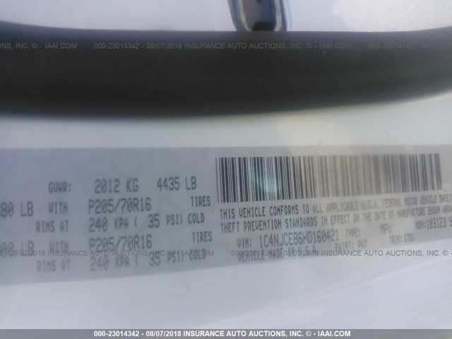 1C4NJCEB6HD160421 - 2017 JEEP COMPASS LATITUDE 白色 照片 9