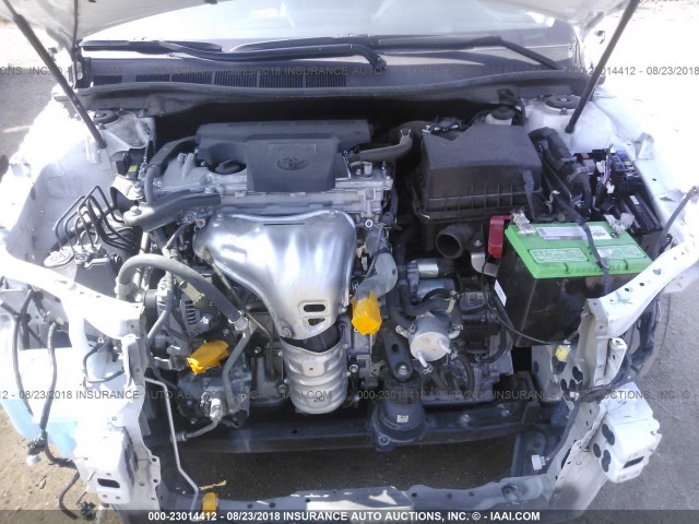 4T1BF1FK7GU235516 - 2016 TOYOTA CAMRY LE/XLE/SE/XSE 白色 照片 10