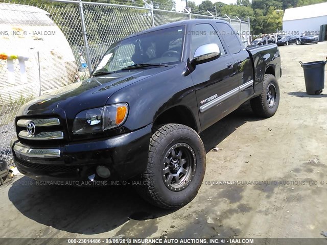 5TBBT44123S390796 - 2003 TOYOTA TUNDRA ACCESS CAB SR5 BLACK photo 2