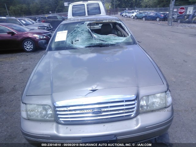 2FAFP74W94X123970 - 2004 FORD CROWN VICTORIA LX BEIGE photo 6