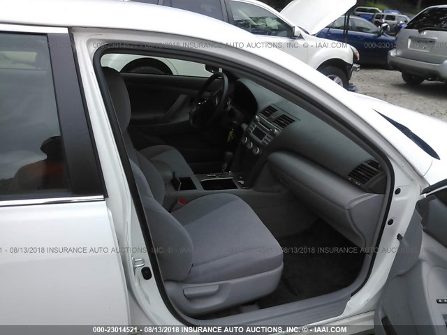 4T1BF3EK7AU560686 - 2010 TOYOTA CAMRY SE/LE/XLE Ağ foto 5