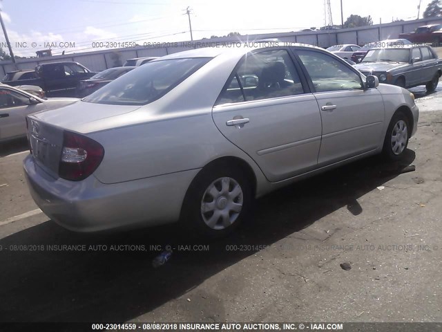 4T1BE32K03U225599 - 2003 TOYOTA CAMRY LE/XLE/SE Gümüş foto 4