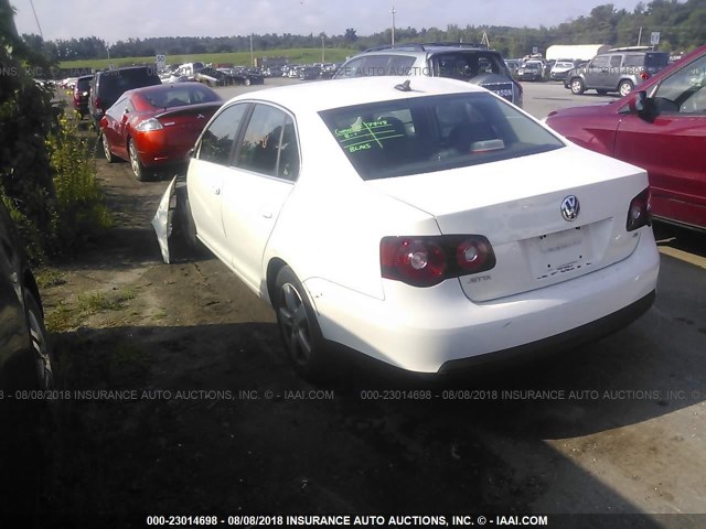 3VWRZ71K08M192127 - 2008 VOLKSWAGEN JETTA SE/SEL WHITE photo 3