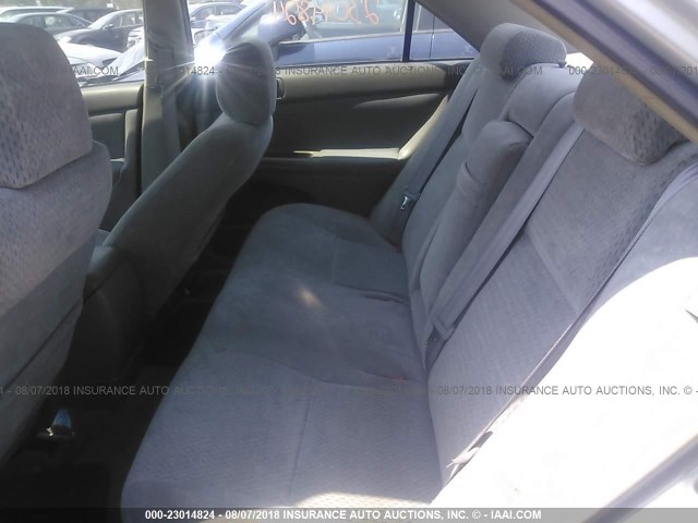 4T1BE32K33U680284 - 2003 TOYOTA CAMRY LE/XLE/SE 银色 照片 8