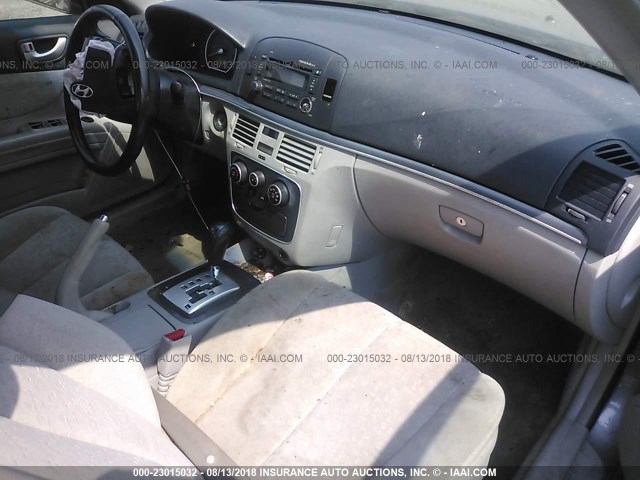 5NPEU46F17H170071 - 2007 HYUNDAI SONATA SE/LIMITED GRAY photo 5