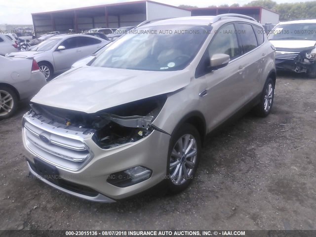 1FMCU9J9XHUE16124 - 2017 FORD ESCAPE TITANIUM GOLD photo 2