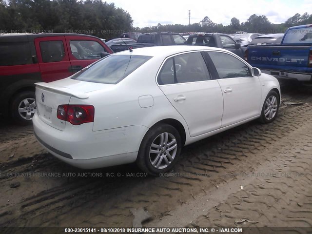 3VWEG71K37M122415 - 2007 VOLKSWAGEN JETTA WOLFSBURG 白色 照片 4