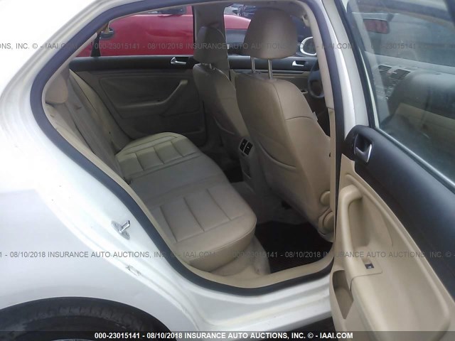 3VWEG71K37M122415 - 2007 VOLKSWAGEN JETTA WOLFSBURG 白色 照片 8