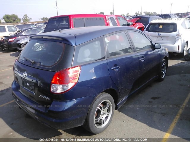 2T1KR32E83C050969 - 2003 TOYOTA COROLLA MATRIX XR BLUE photo 4