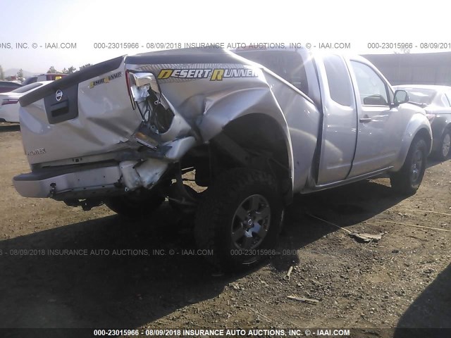 1N6AD0CU2DN745040 - 2013 NISSAN FRONTIER SV/PRO-4X SILVER photo 4