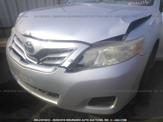 4T4BF3EK5BR157586 - 2011 TOYOTA CAMRY SE/LE/XLE SILVER photo 6