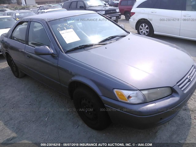 4T1BG22K9XU487910 - 1999 TOYOTA CAMRY CE/LE/XLE 灰色 照片 1