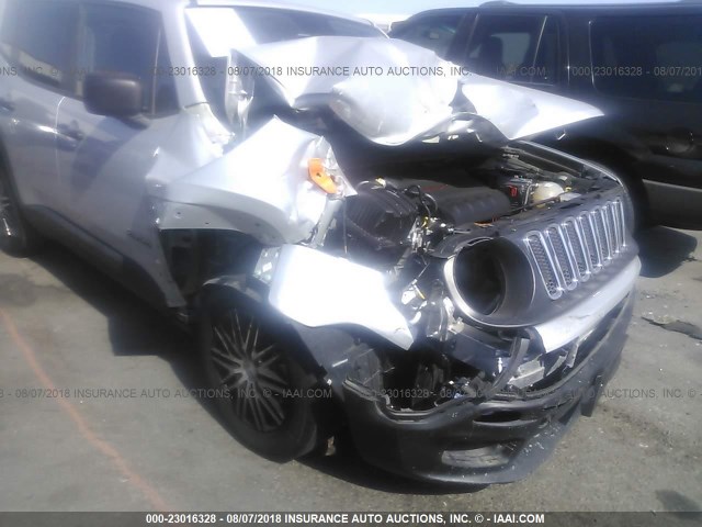 ZACCJAAB7HPF30603 - 2017 JEEP RENEGADE SPORT Արծաթագույն լուսանկար 6