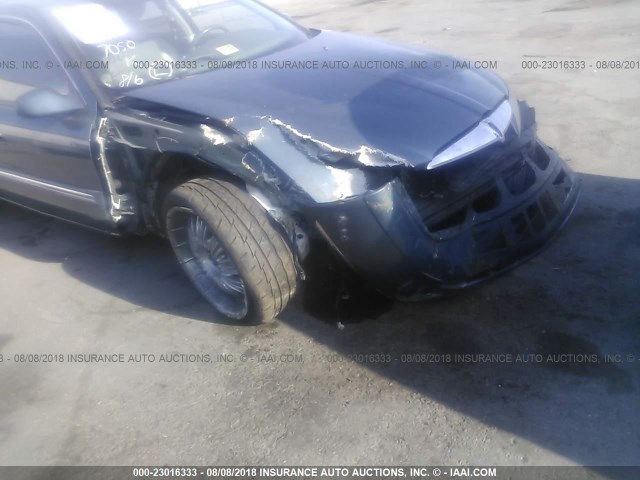 1LNHM97V01Y667050 - 2001 LINCOLN CONTINENTAL  蓝色 照片 6