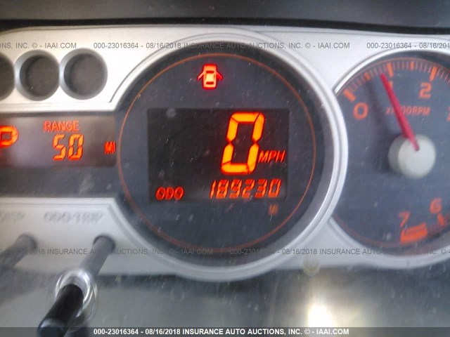 JTLKE50E081024666 - 2008 TOYOTA SCION XB Silber Foto 7