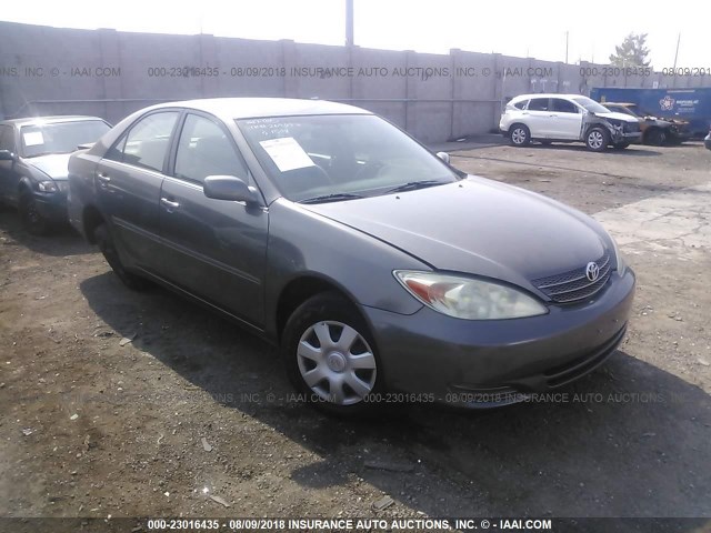 4T1BE32K43U748706 - 2003 TOYOTA CAMRY LE/XLE/SE ნაცრისფერი ფოტო 1