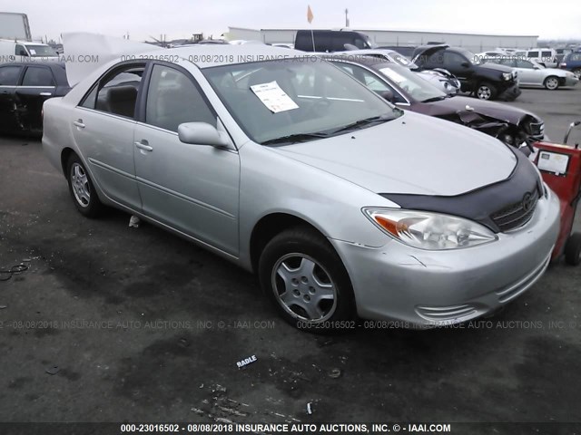 4T1BF32KX3U053837 - 2003 TOYOTA CAMRY LE/XLE/SE Gümüş foto 1