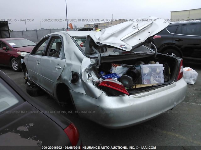 4T1BF32KX3U053837 - 2003 TOYOTA CAMRY LE/XLE/SE Gümüş foto 3