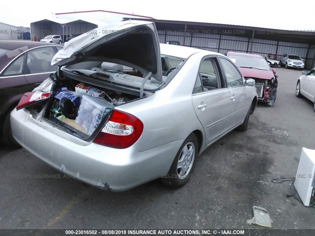 4T1BF32KX3U053837 - 2003 TOYOTA CAMRY LE/XLE/SE Gümüş foto 4