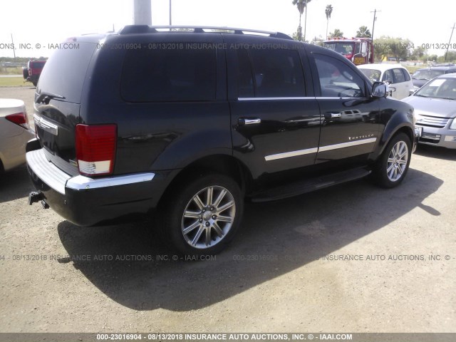 1A8HX58N78F114235 - 2008 CHRYSLER ASPEN LIMITED BLACK photo 4