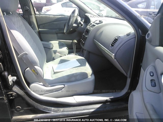 1G1ZT52875F164860 - 2005 CHEVROLET MALIBU LS BLACK photo 5