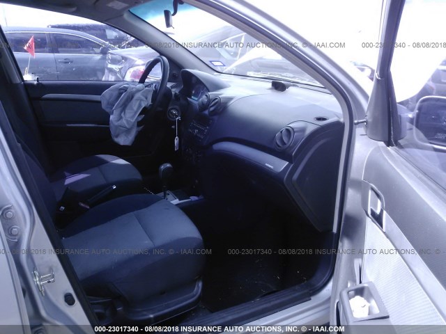 KL1TD6DE5AB105396 - 2010 CHEVROLET AVEO LS/LT 银色 照片 5