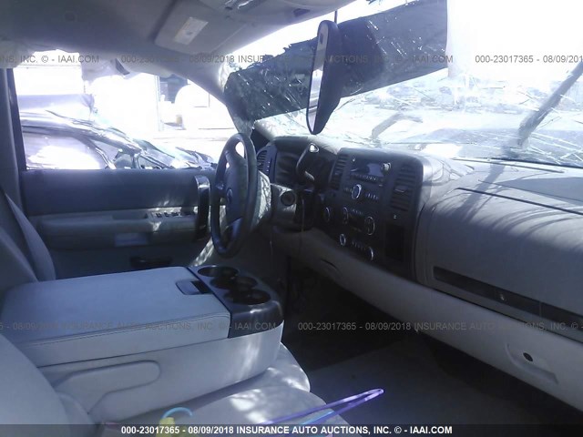 2GTEK19J981147631 - 2008 GMC SIERRA K1500 PURPLE photo 5