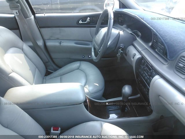 1LNLM97V2SY675436 - 1995 LINCOLN CONTINENTAL  WHITE photo 5