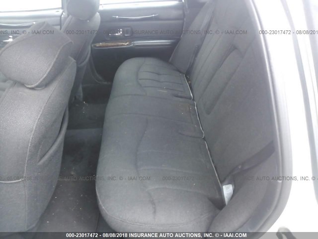 1LNLM81WXVY630535 - 1997 LINCOLN TOWN CAR EXECUTIVE WHITE photo 8