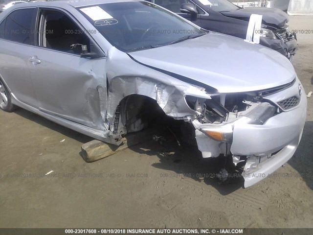 4T1BF1FK5DU271667 - 2013 TOYOTA CAMRY L/SE/LE/XLE 银色 照片 6
