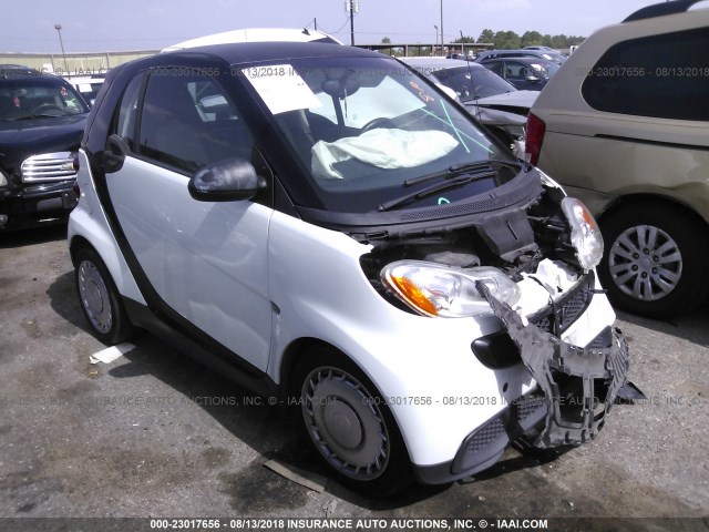 WMEEJ3BA2DK678383 - 2013 SMART FORTWO PURE/PASSION WHITE photo 1