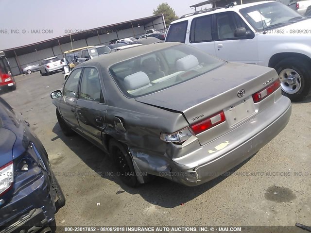 4T1BG22K5XU453723 - 1999 TOYOTA CAMRY CE/LE/XLE GRAY photo 3