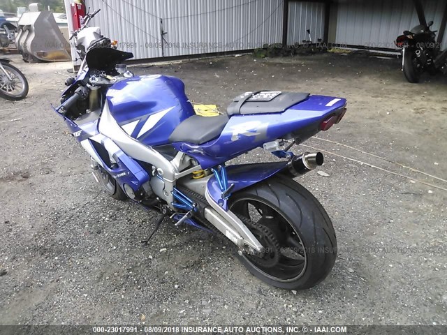 JYARN05E81A007038 - 2001 YAMAHA YZFR1 BLUE photo 3