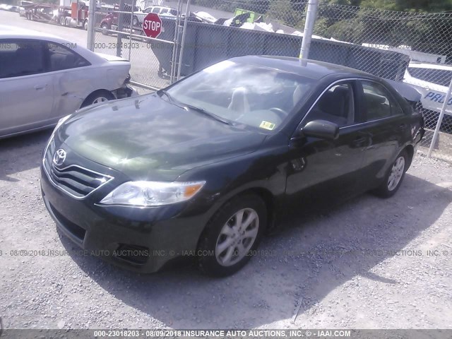 4T1BF3EK7AU530328 - 2010 TOYOTA CAMRY SE/LE/XLE GREEN photo 2