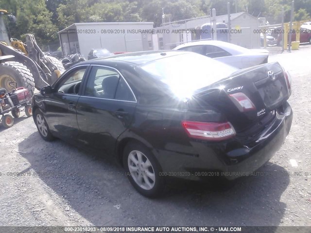 4T1BF3EK7AU530328 - 2010 TOYOTA CAMRY SE/LE/XLE GREEN photo 3