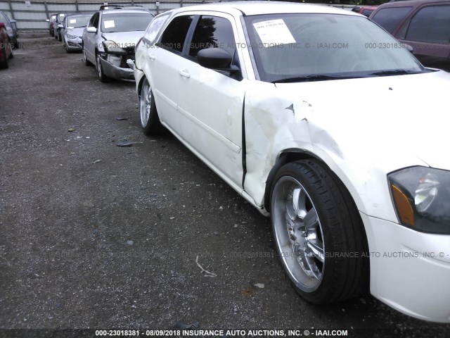 2D4FV47T76H314531 - 2006 DODGE MAGNUM SE WHITE photo 6