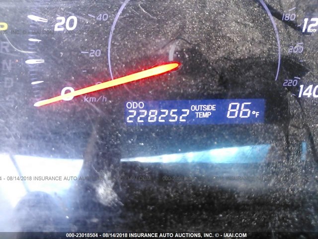 4T4BF3EK4AR065769 - 2010 TOYOTA CAMRY SE/LE/XLE ნაცრისფერი ფოტო 7