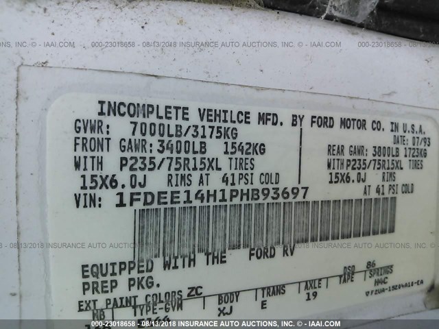 1FDEE14H1PHB93697 - 1993 FORD ECONOLINE E150 VAN WHITE photo 9