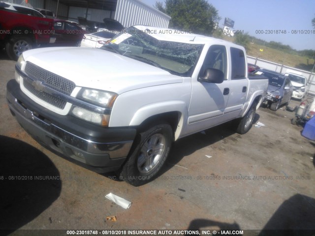 2GCEK13T651286881 - 2005 CHEVROLET SILVERADO K1500 WHITE photo 2