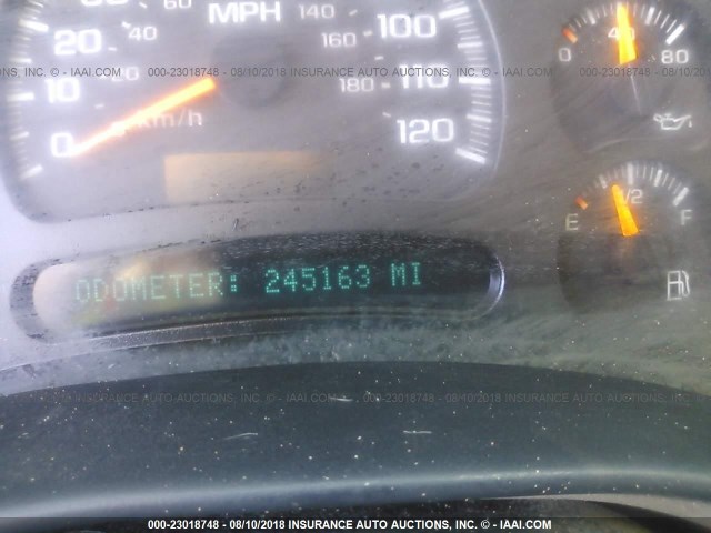 2GCEK13T651286881 - 2005 CHEVROLET SILVERADO K1500 WHITE photo 7