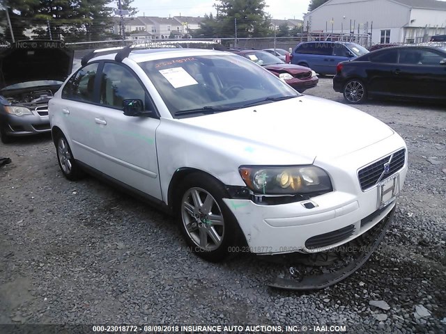 YV1MS382862219587 - 2006 VOLVO S40 2.4I WHITE photo 1