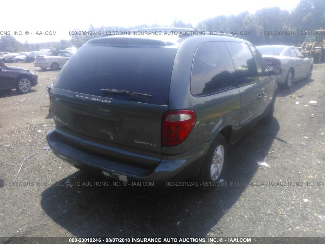 1B4GP44332B624059 - 2002 DODGE GRAND CARAVAN SPORT GRAY photo 4